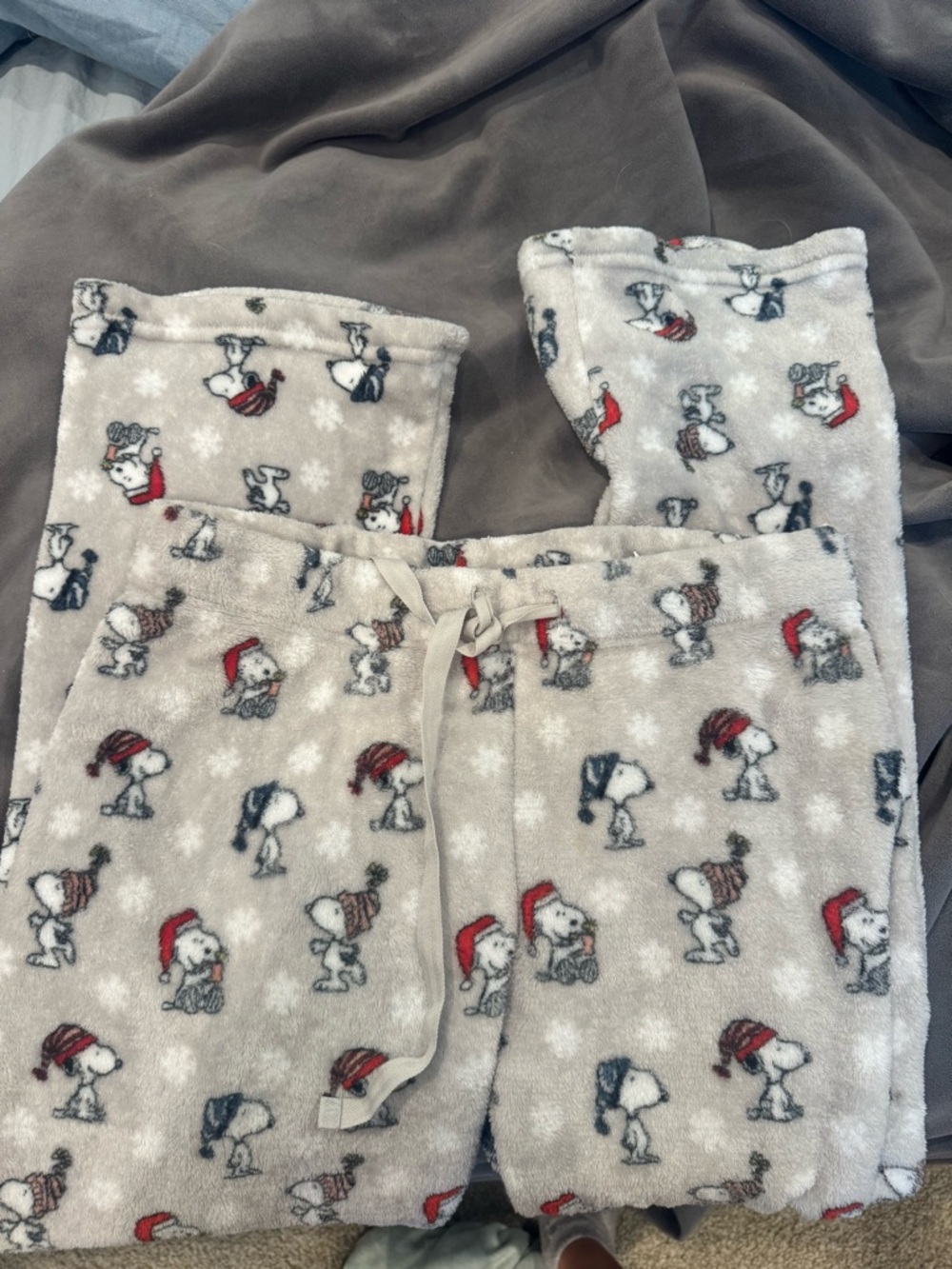Woman’s Plush Grey Snoopy-Print Pajama Pants - Cozy Holiday Lounge
